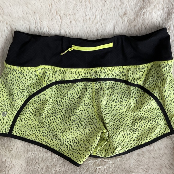 Lululemon Shorts - Picture 3 of 4